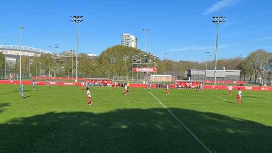 Young FC Utrecht beats Young Sparta in practice match