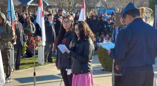 Youth respecting veterans part of beautiful Ojibwe culture