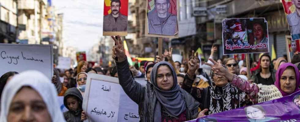 thousands of Kurds demonstrate against Turkish strikes