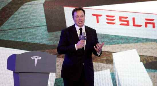 1671005643 Elon Musk is no longer the richest person in the