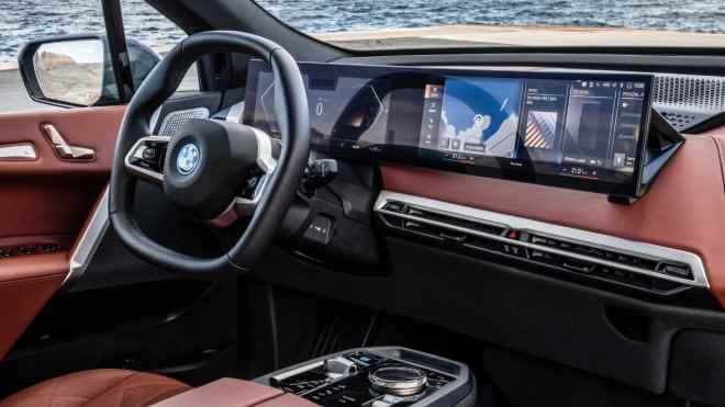1671165322 845 How much has the BMW iX price list changed in