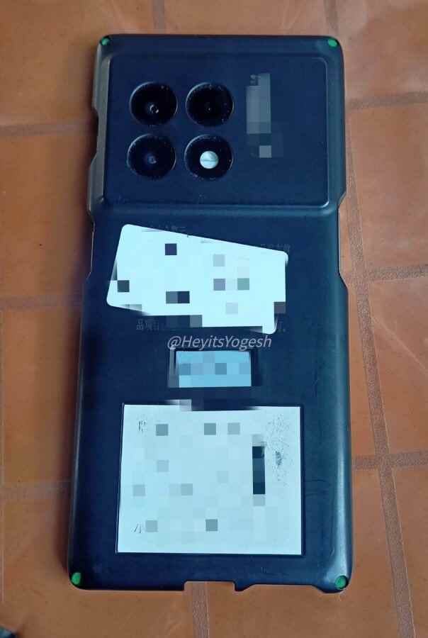 1672423329 716 More photos of OnePlus 11R leaked