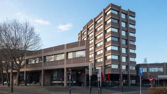 Amersfoort is converting municipal offices and the former SNS building