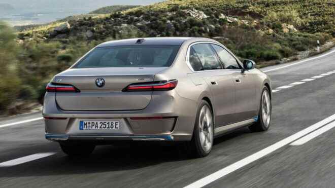 BMW i7 price and features announced for Turkey