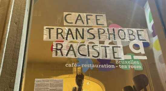 Cafe Laique vandalized Shit the ultimate argument of neo fascist trans