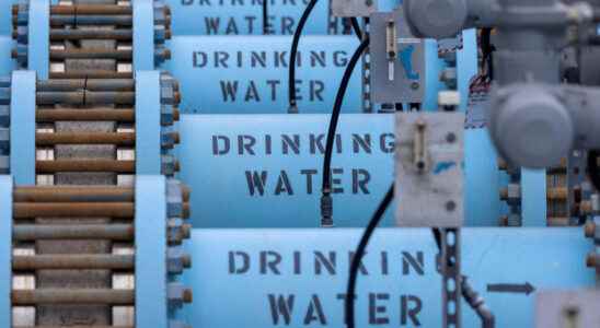 Egypt plans to build 21 seawater desalination plants