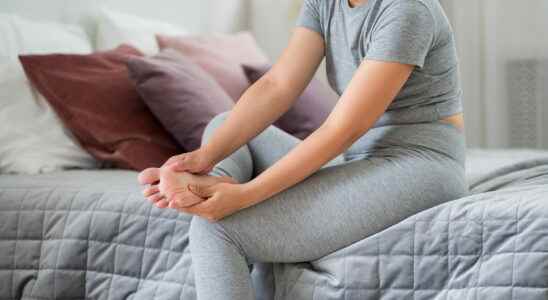 Gout disease crisis attack what to do to cure
