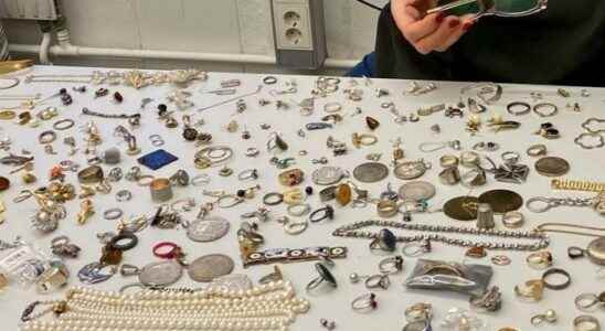 Jewelery worth millions seized – three arrested