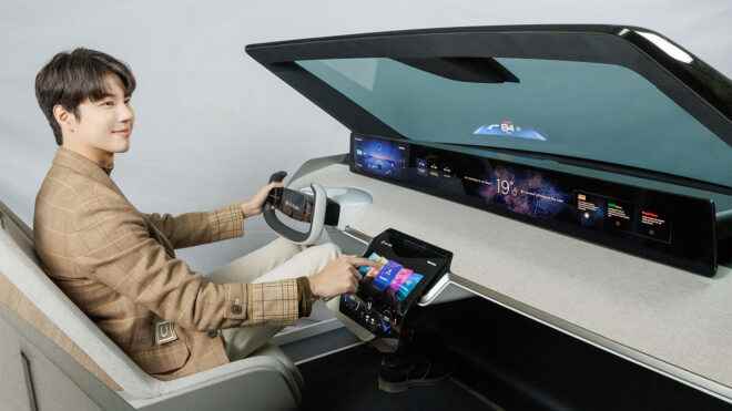 LG Display will introduce cars with curved screens