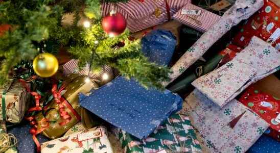 Latest news Fewer Christmas presents this year for the