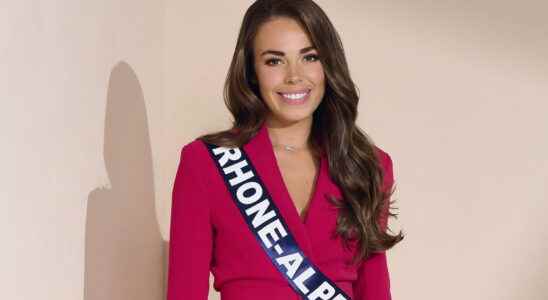 Miss Rhone Alpes Is Esther Coutin qualified in the top 15