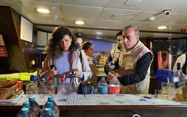 New Years inspection for pleasure boats in the Bosphorus