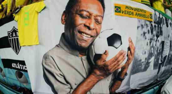 Pele his family speaks what is his state of health