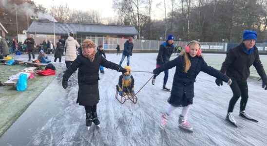 Skating fun at the ice club in Doorn but its