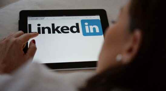 The best way to land a job on LinkedIn