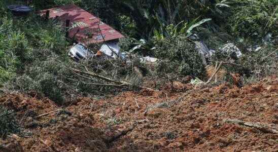 The death toll rises as a result of landslides They
