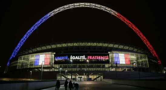 The video of the English singing the Marseillaise at Wembley