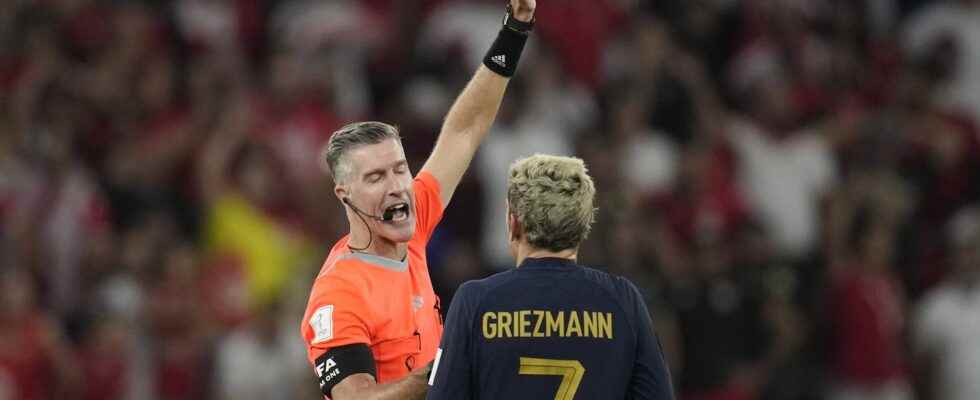 Why was Griezmanns goal wrongly disallowed by the referee