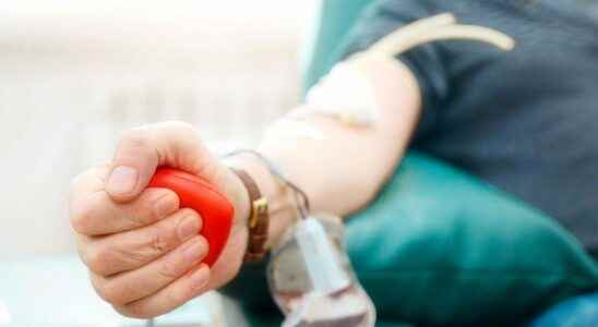 Blood donation vaccines the financial incentive in public health a
