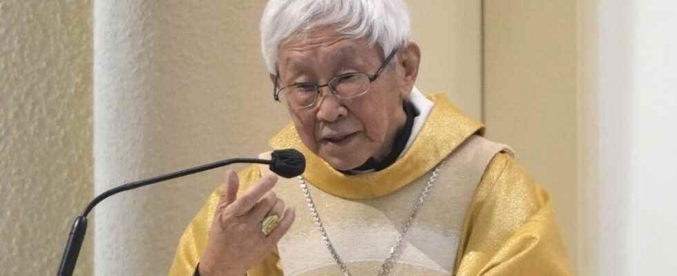 Cardinal Zen out on bail to attend Benedict XVIs funeral
