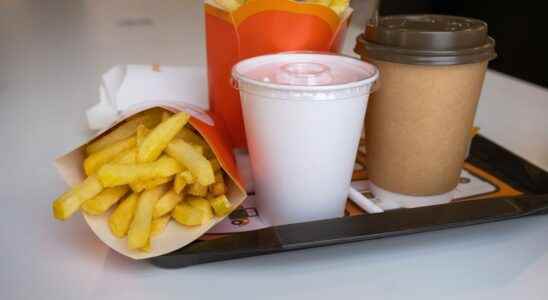Fast food foods promote certain liver diseases