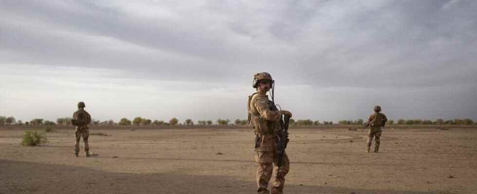 France will withdraw its troops from Burkina Faso within a