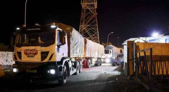 Libya delivers humanitarian aid to Tunisia plagued by severe food