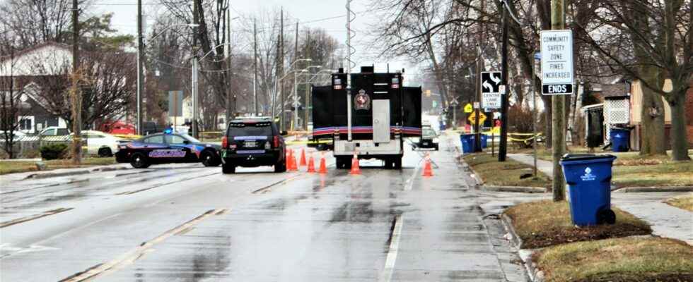 Man suffers serious injuries in Wallaceburg shooting