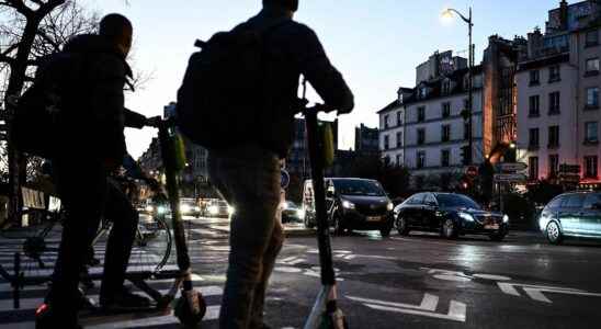 Paris and its electric scooters divorce soon