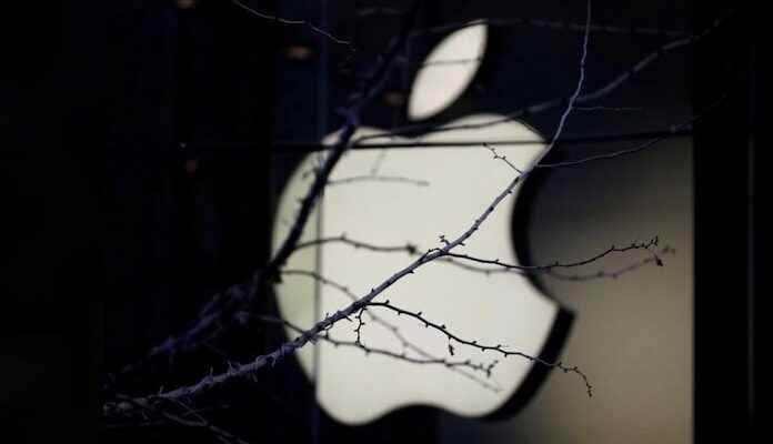 Russian Coup Against Apple 17 Million Fine