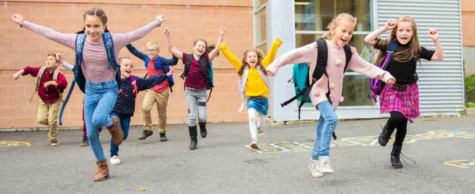 School holidays 2023 dates and timetable for schoolchildren