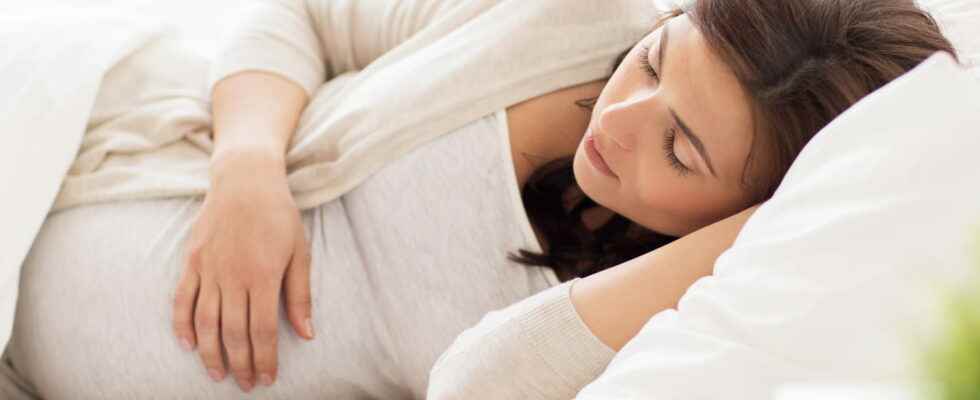 Sleep and pregnancy 10 tips for better sleep with a