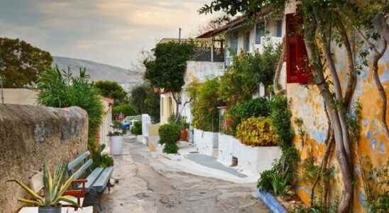 The unmissable spots and hidden treasures of Athens the picturesque