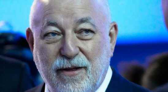 Two are accused in the US of having hidden oligarch