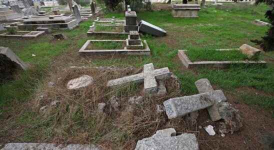 Two teenagers arrested after desecration of a Protestant cemetery in