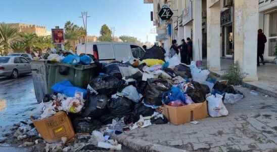 Waste containers in a Tunisian port convictions have fallen