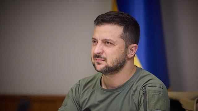 Zelensky calls out to the world from Davos Help us
