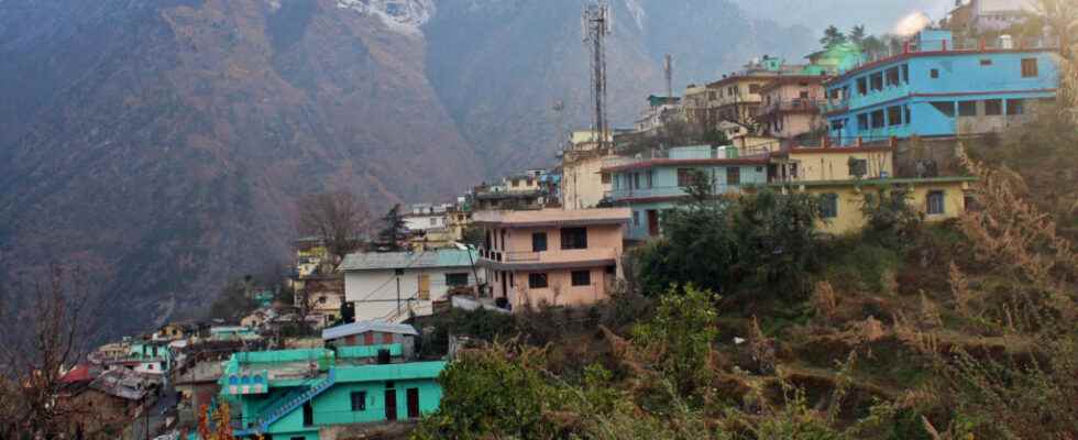 in the Himalayas the city of Joshimath on the verge