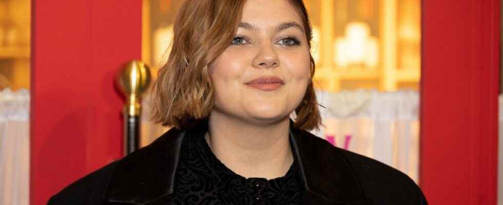 ADHD singer Louane talks about her disability
