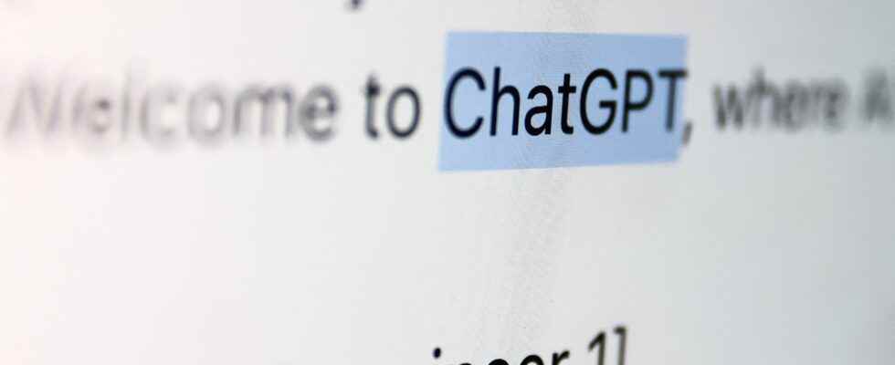 ChatGPT how to detect text written by artificial intelligence