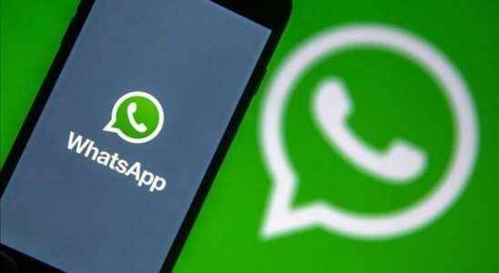 Is Whatsapp crashed is there an access block February 8