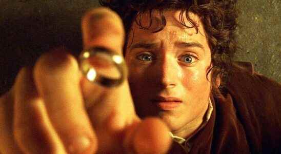 Lord of the Rings threatens garbage company with lawsuit if