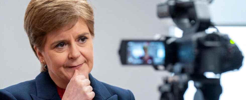 Prime Minister Nicola Sturgeon announces her resignation