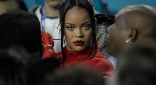 Rihanna pregnant an announcement at the Super Bowl … but