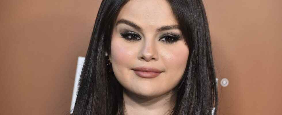 Selena Gomez displays her pimples without complex on Instagram