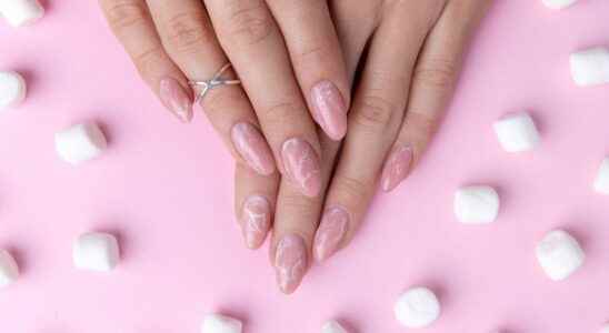 Twists hearts French manicure what nail art to adopt for