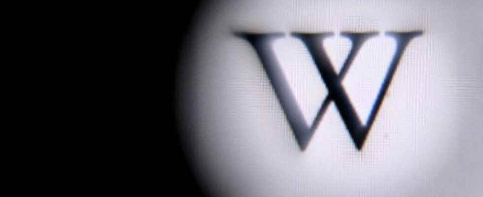 Wikipedia blocked in Pakistan over blasphemous content