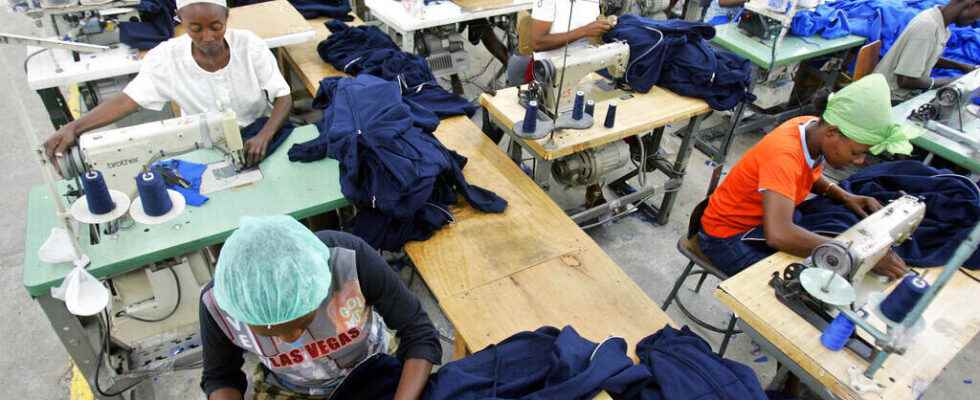 a textile company lays off 3500 employees due to the