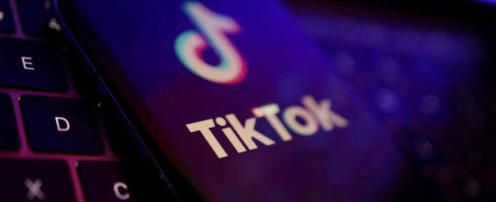 federal agencies have thirty days to uninstall TikTok from their